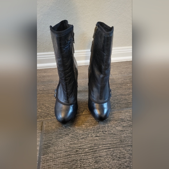 Aldo Black Buckle Woman's Steletto boots / Size 36 (5.5 US) - Picture 3 of 5